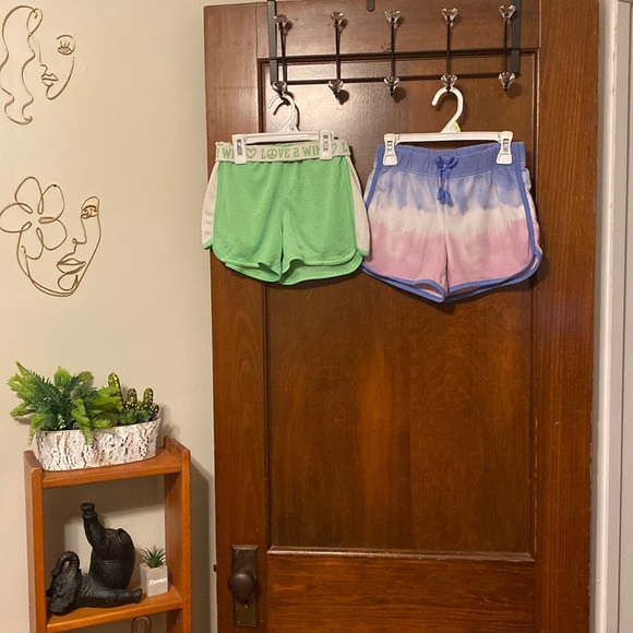 Little girls comfy shorts 2pc set 😍😍😍 - Picture 1 of 13